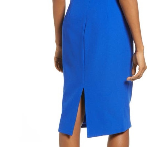 Bailey Off the Shoulder Body-Con Dress
Dress the Population size - Picture 2 of 7